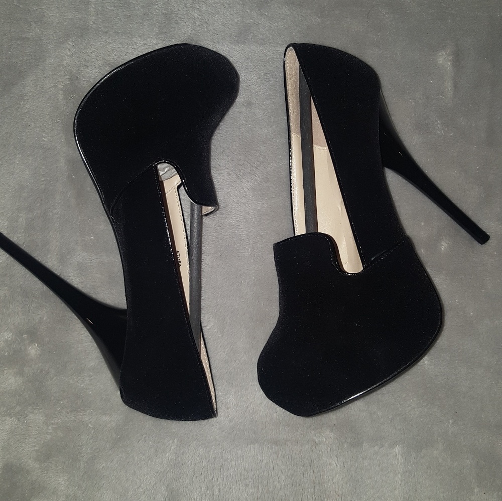 Atusa Black Heels